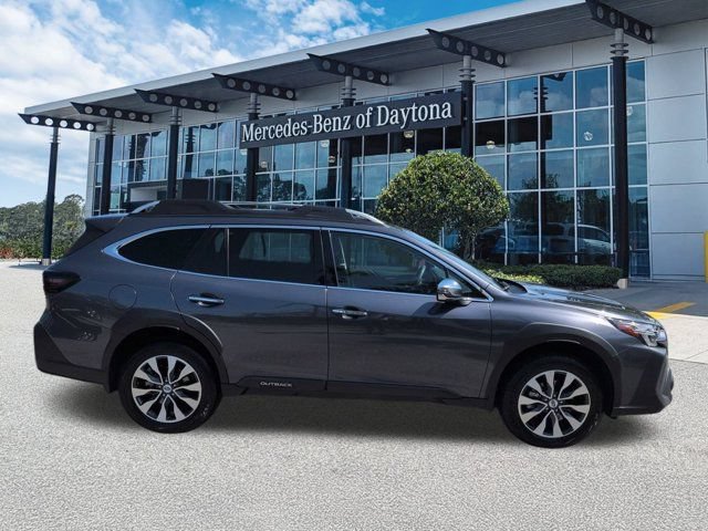 Used 2025 Subaru Outback Touring XT w/ Popular Package #2 AWD/4WD image 3