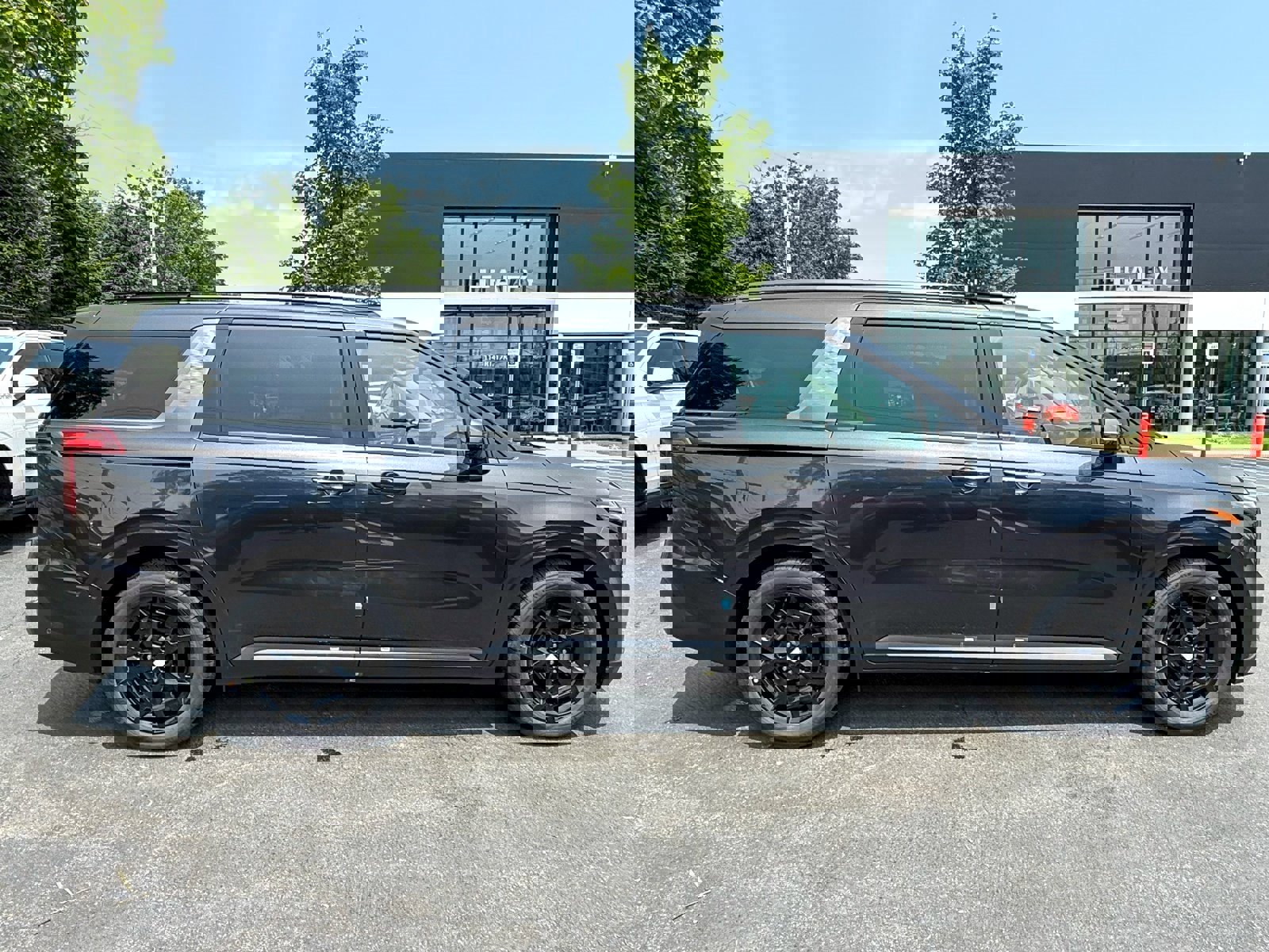 New 2026 Kia Carnival SX Prestige image 13