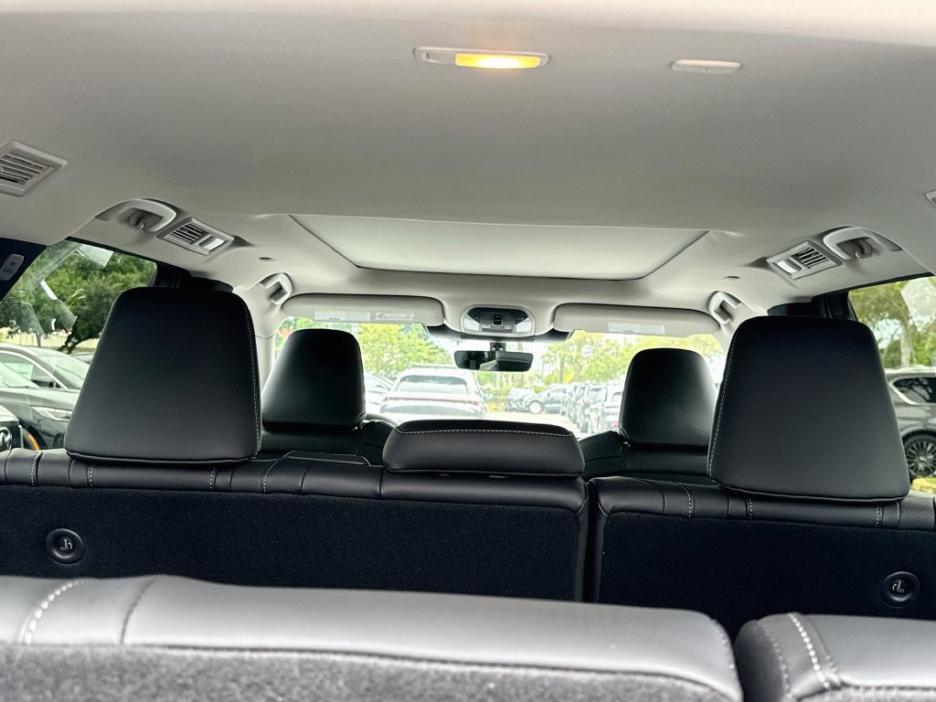 New 2027 INFINITI QX60 Luxe w/ Cargo Package FWD image 28