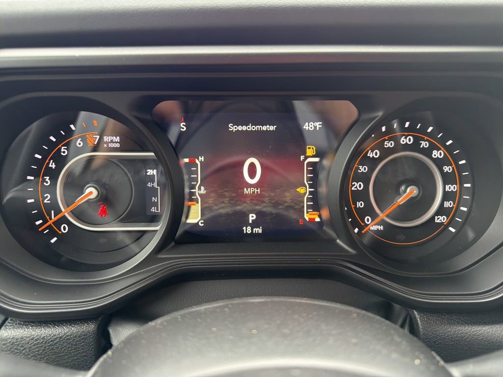 New 2026 Jeep Gladiator Sahara image 31