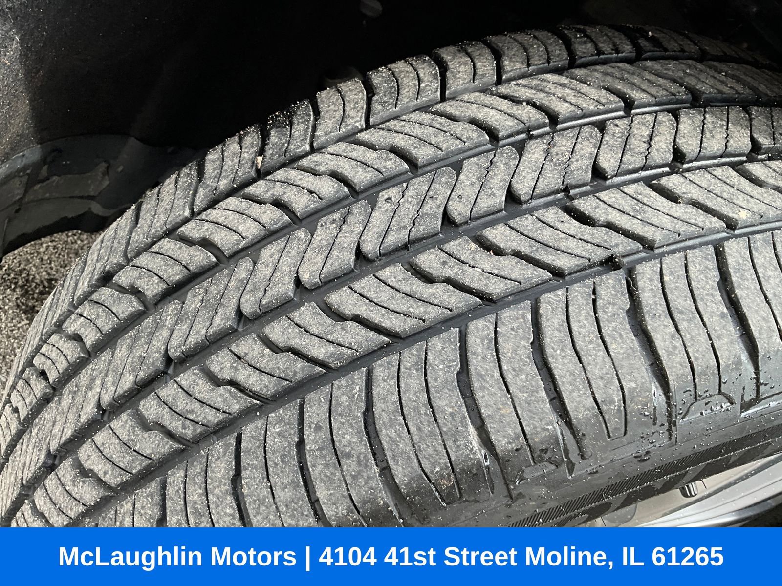Used 2024 Ford Edge Titanium AWD/4WD image 16