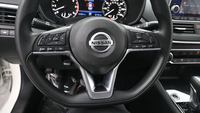 Used 2020 Nissan Altima 2.5 S FWD image 22