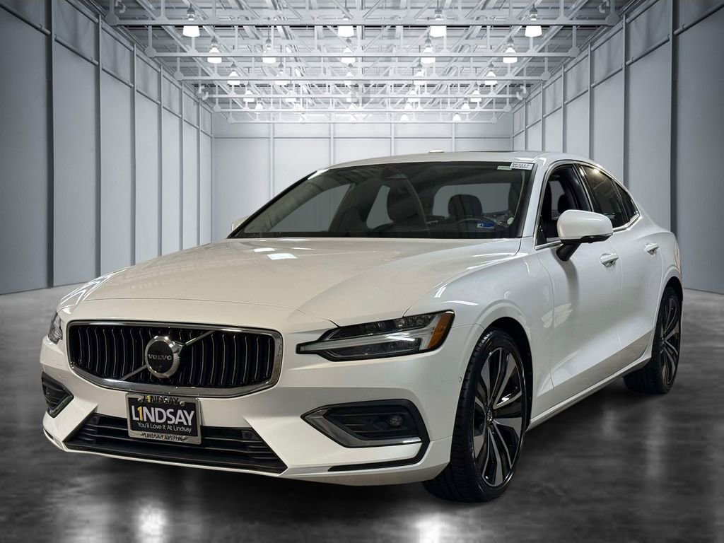 Used 2023 Volvo S60 B5 Ultimate w/ Protection Package Premier FWD video 1