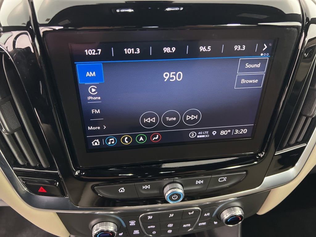 Used 2023 Chevrolet Traverse LT w/ LT Premium Package AWD/4WD image 18