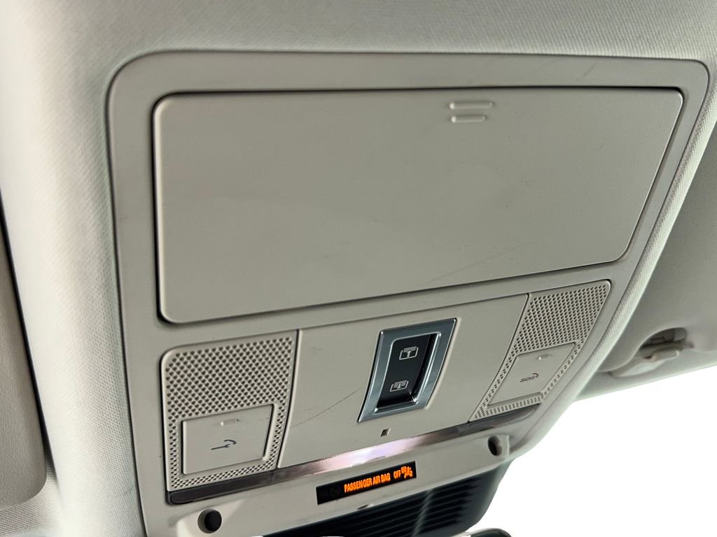 Used 2022 Land Rover Discovery Sport SE AWD/4WD image 38