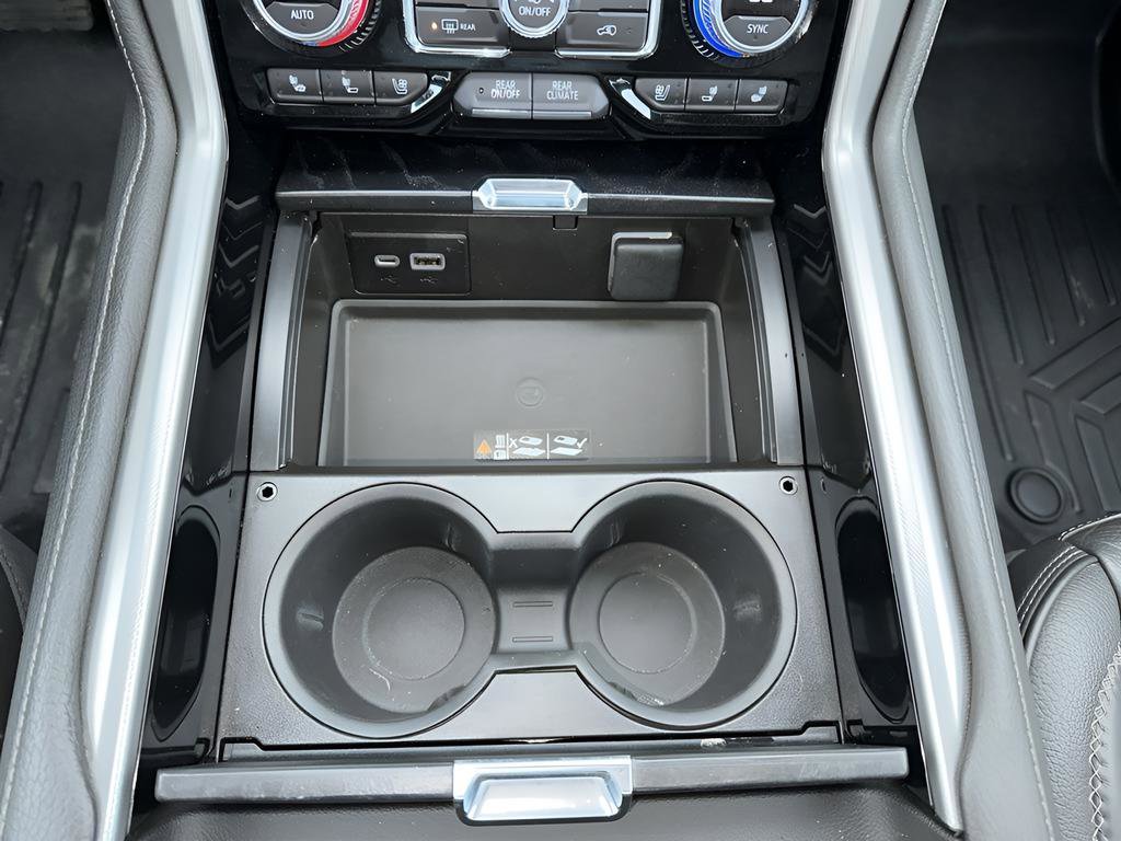 Used 2022 GMC Yukon XL Denali image 21