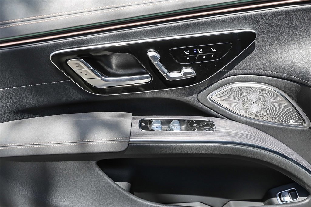 Used 2024 Mercedes-Benz EQS 580 4MATIC Sedan image 28