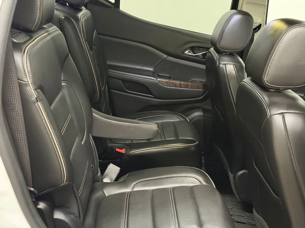 Used 2021 GMC Acadia Denali w/ Denali Technology Package image 24