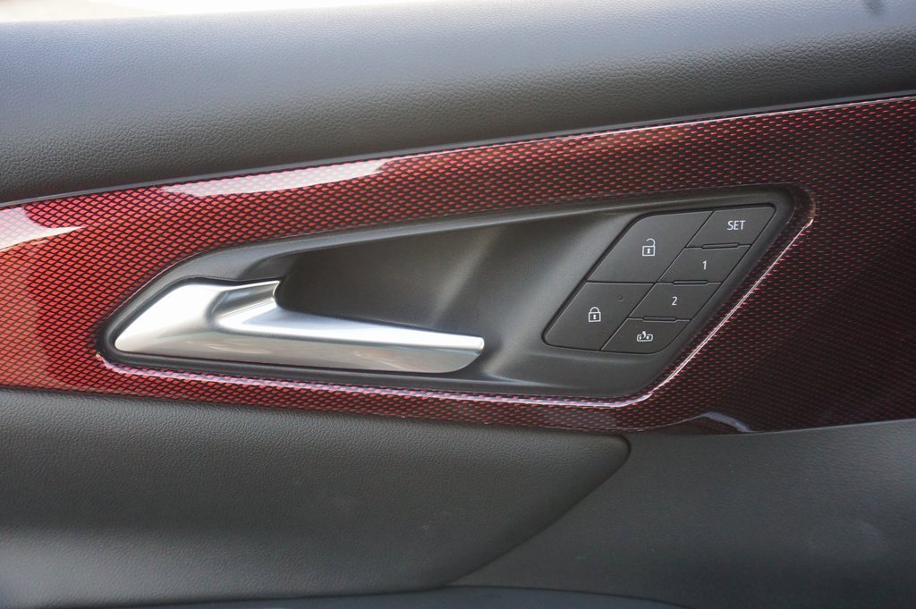 New 2026 Chevrolet Traverse RS image 26