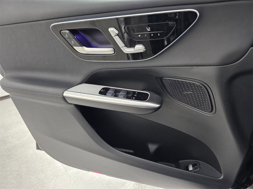 Certified 2025 Mercedes-Benz GLC 300 GLC 300 image 23