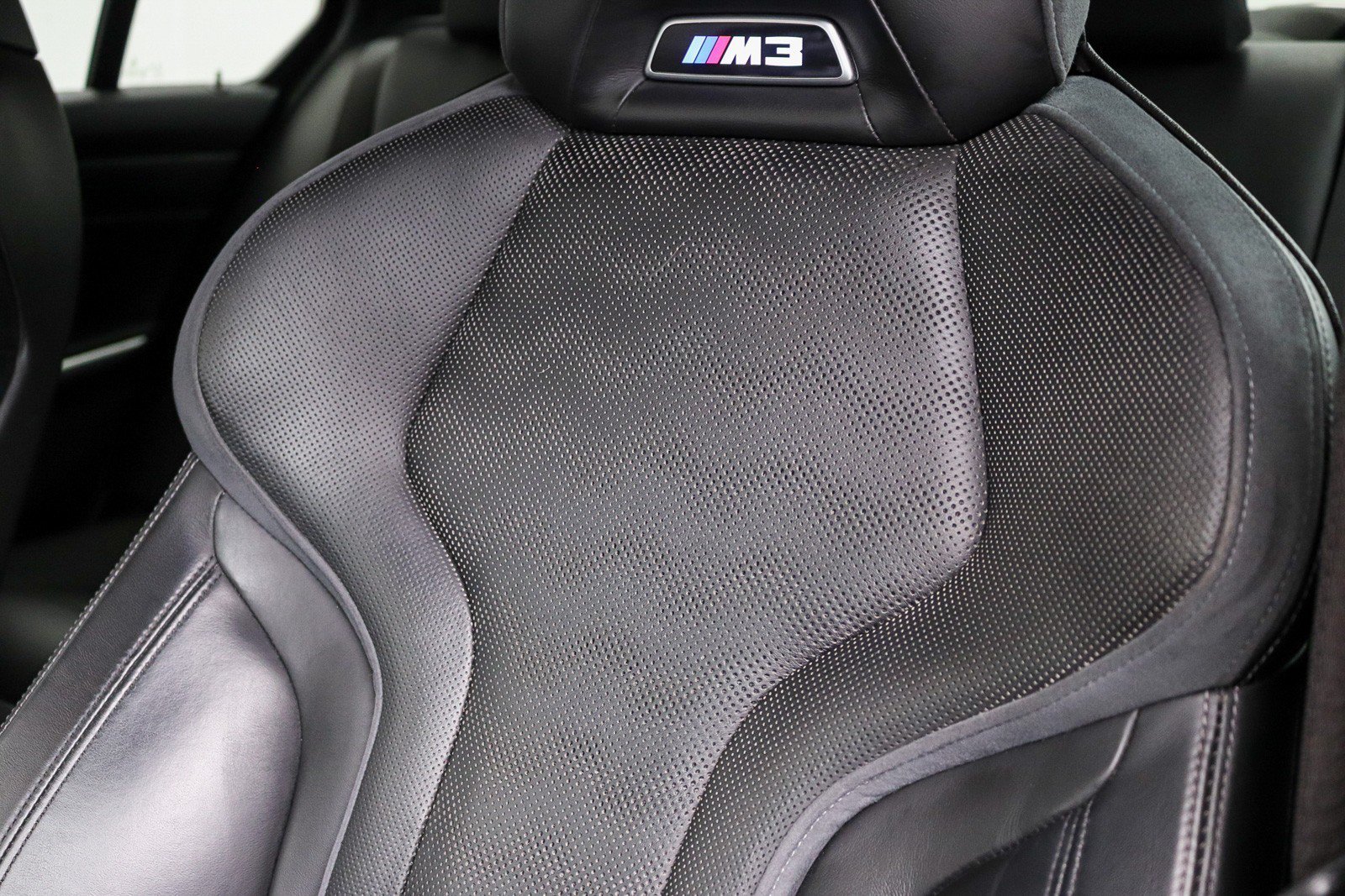 Used 2022 BMW M3 w/ Executive Package RWD image 27