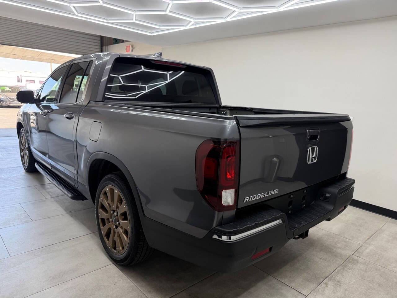 Used 2017 Honda Ridgeline RTS image 5