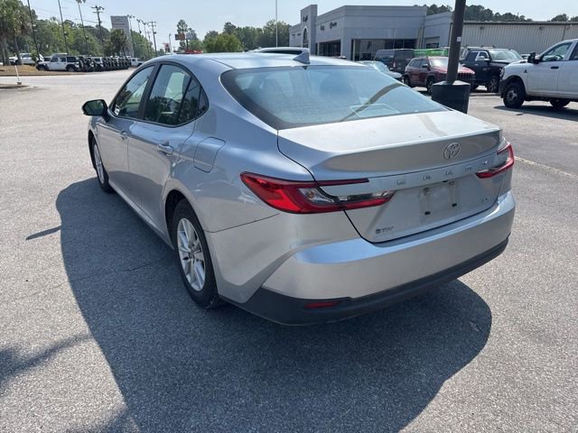 Used 2025 Toyota Camry LE FWD image 2