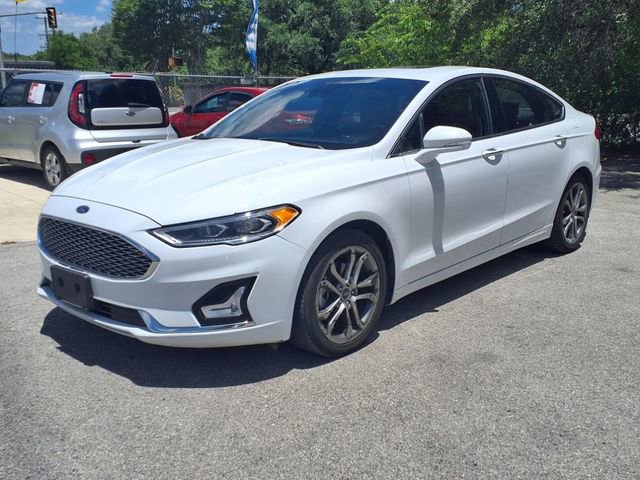 Used 2019 Ford Fusion Titanium FWD image 3