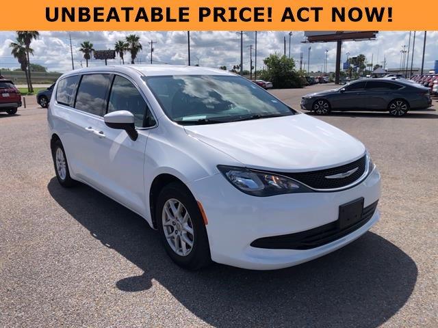 Used 2020 Chrysler Voyager LX FWD video 1