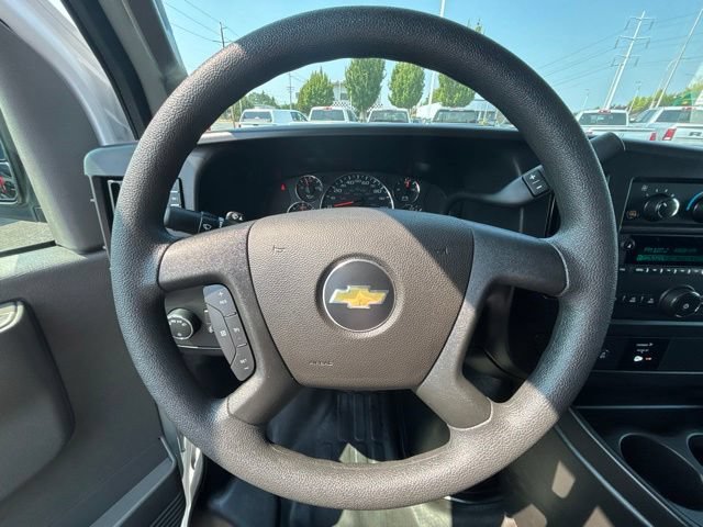 Used 2025 Chevrolet Express 2500 w/ Driver Convenience Package RWD image 17