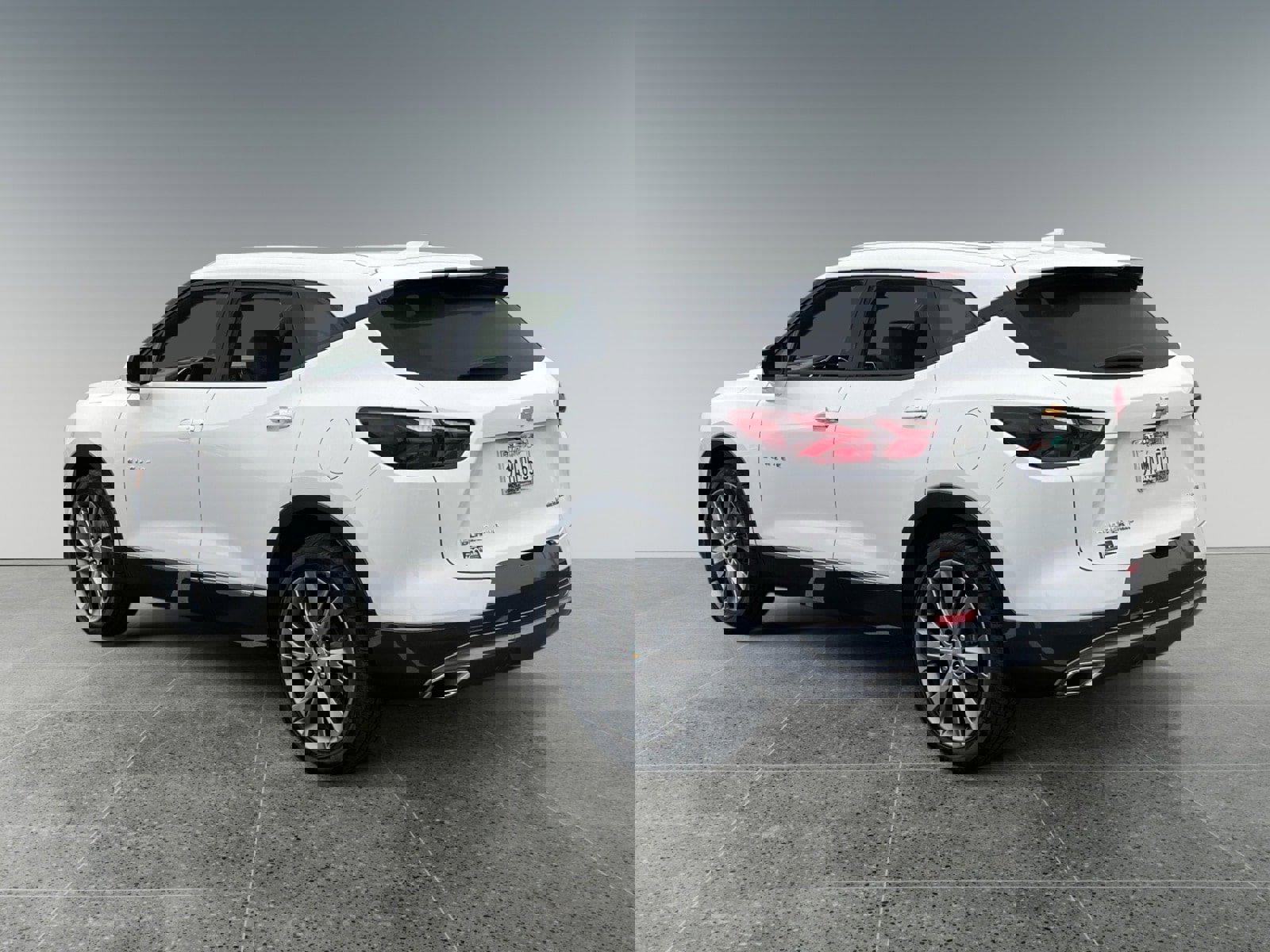 Used 2022 Chevrolet Blazer Premier w/ Enhanced Convenience Package image 3