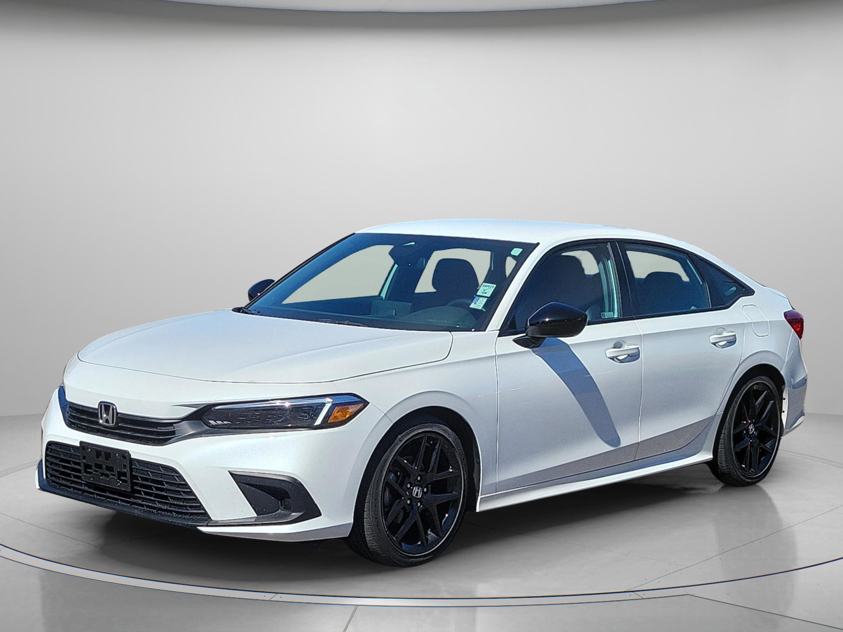 Used 2023 Honda Civic Sport image 2