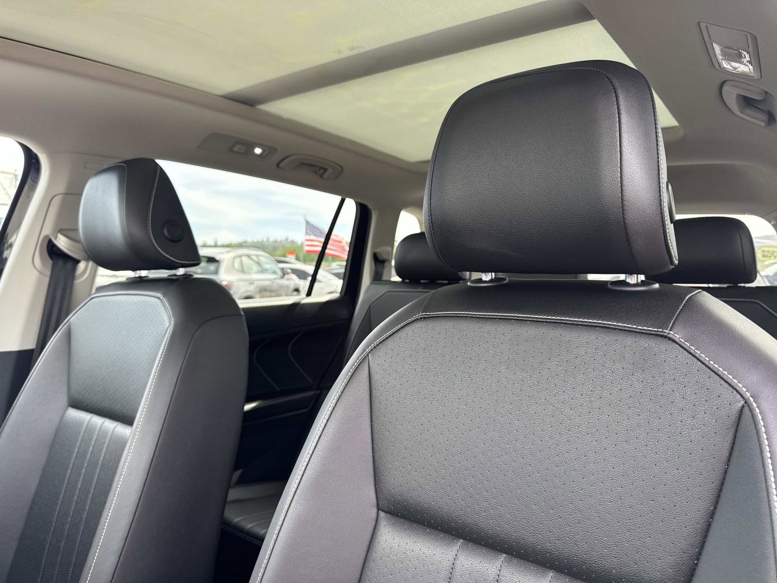 Certified 2023 Volkswagen Tiguan SE w/ Panoramic Sunroof Package image 24