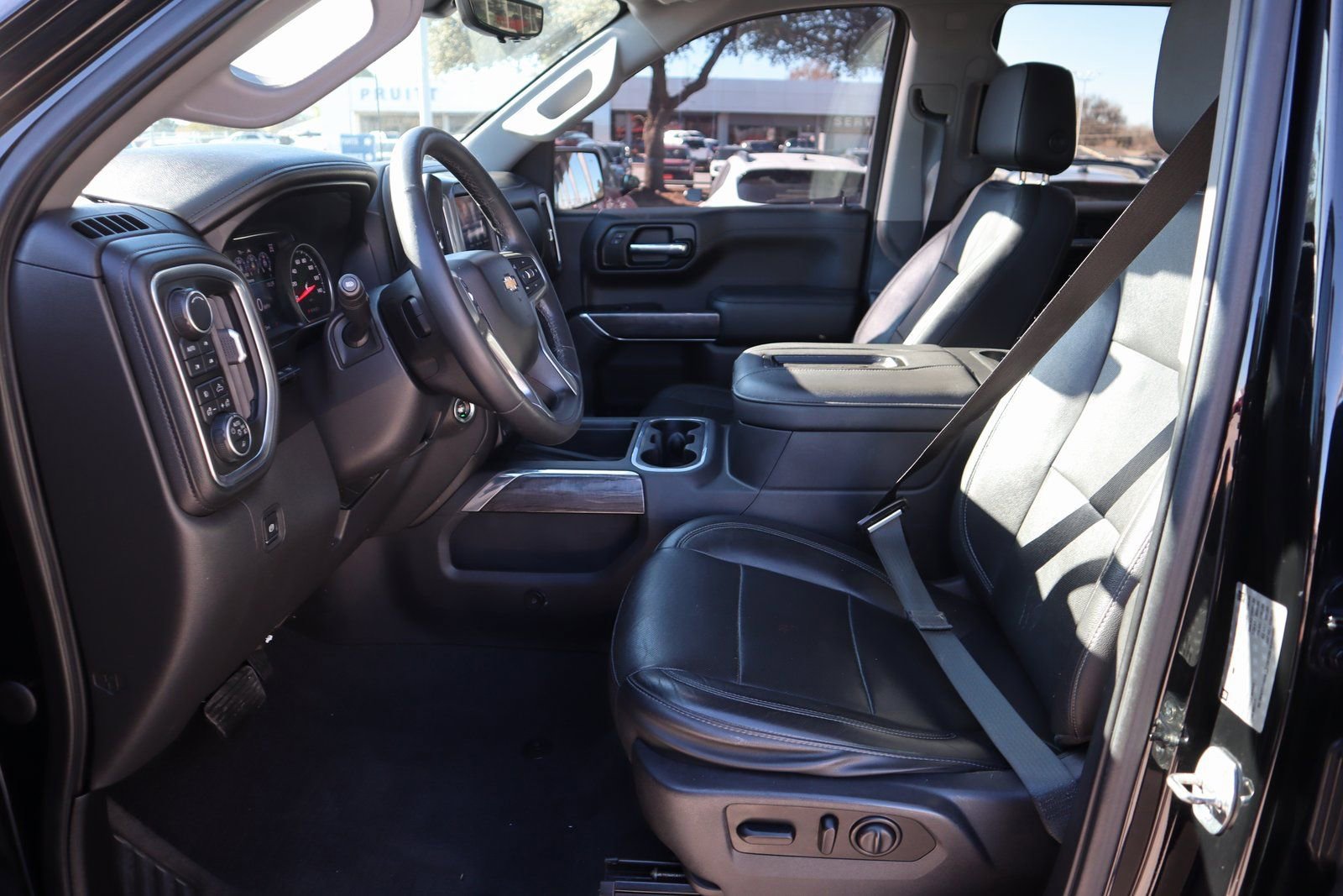 Used 2019 Chevrolet Silverado 1500 LTZ w/ LTZ Texas Edition image 29
