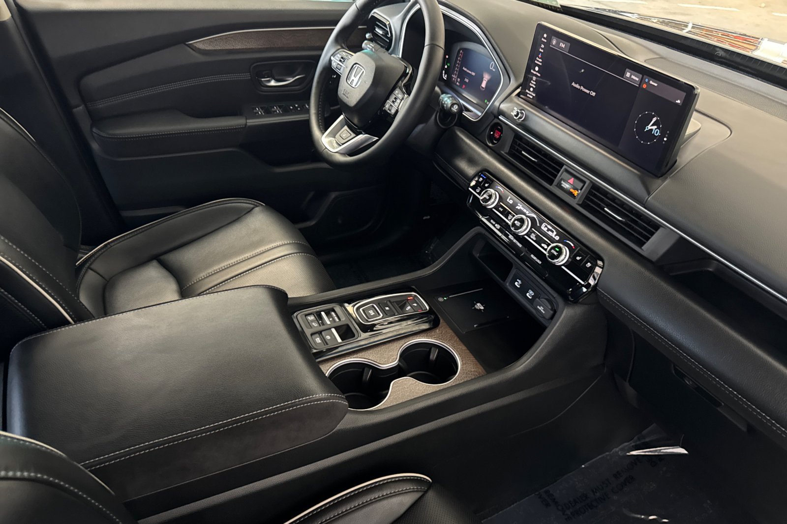 New 2026 Honda Pilot Elite image 13