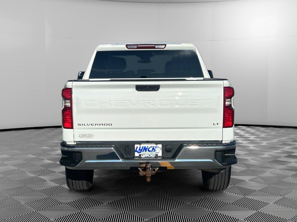 Used 2023 Chevrolet Silverado 1500 LT AWD/4WD image 3