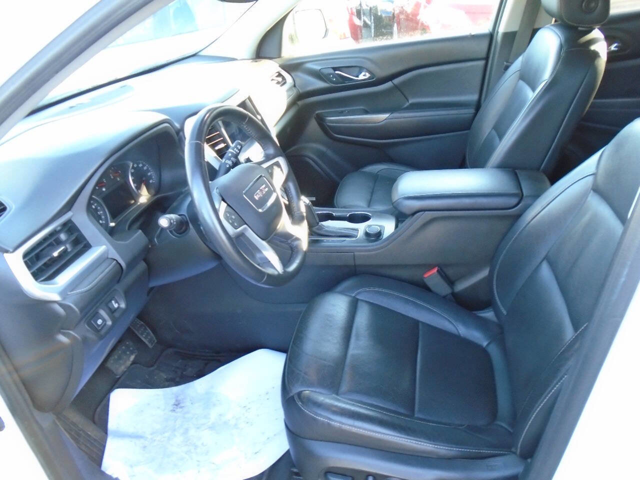 Used 2018 GMC Acadia SLT image 10