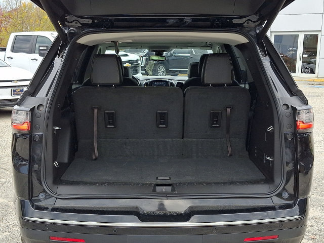 Used 2018 Chevrolet Traverse Premier w/ Redline Edition AWD/4WD image 34