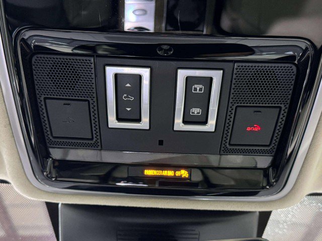 Used 2019 Land Rover Range Rover HSE image 69