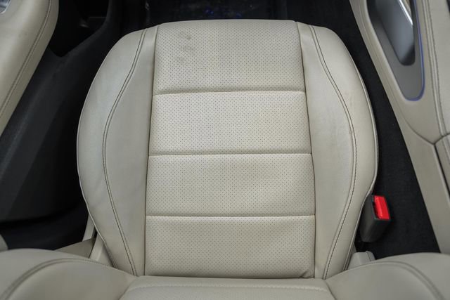 Used 2022 Mercedes-Benz GLE 350 4MATIC w/ AMG Line Exterior image 32