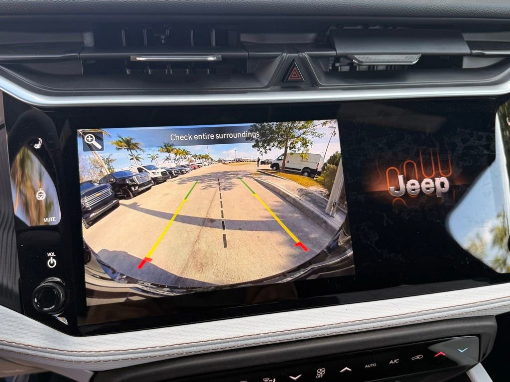 New 2026 Jeep Cherokee Overland image 15