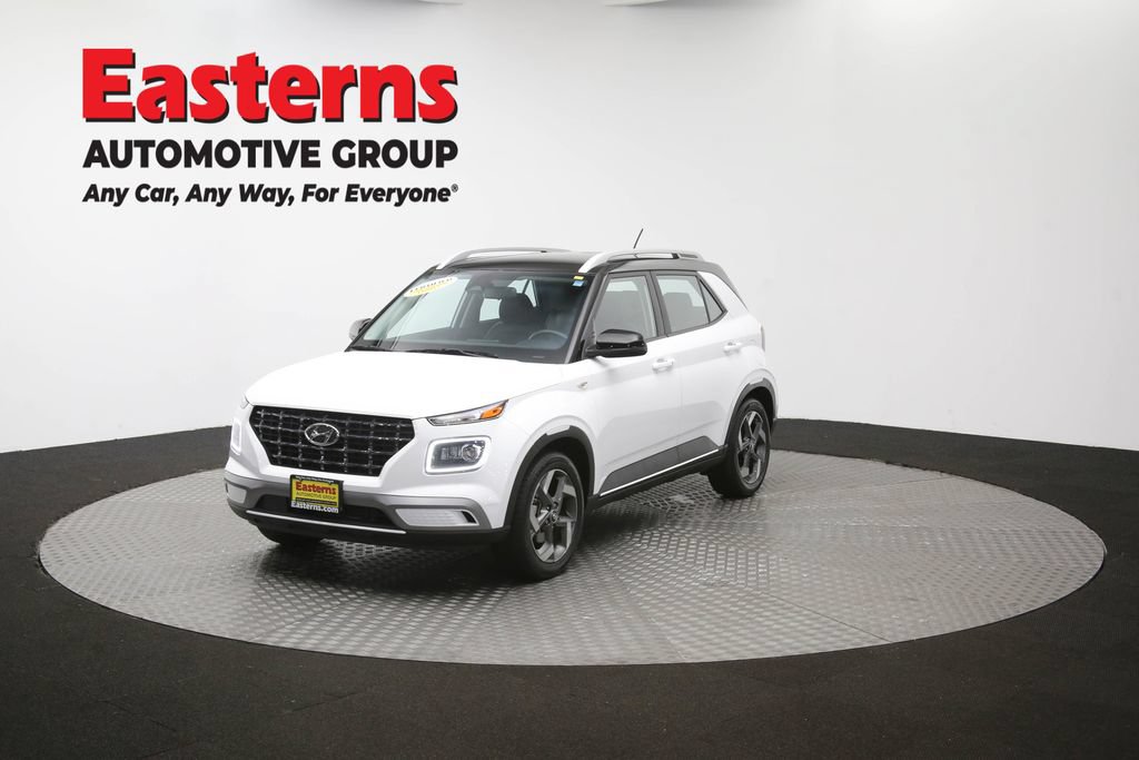 Used 2025 Hyundai Venue Limited FWD image 54