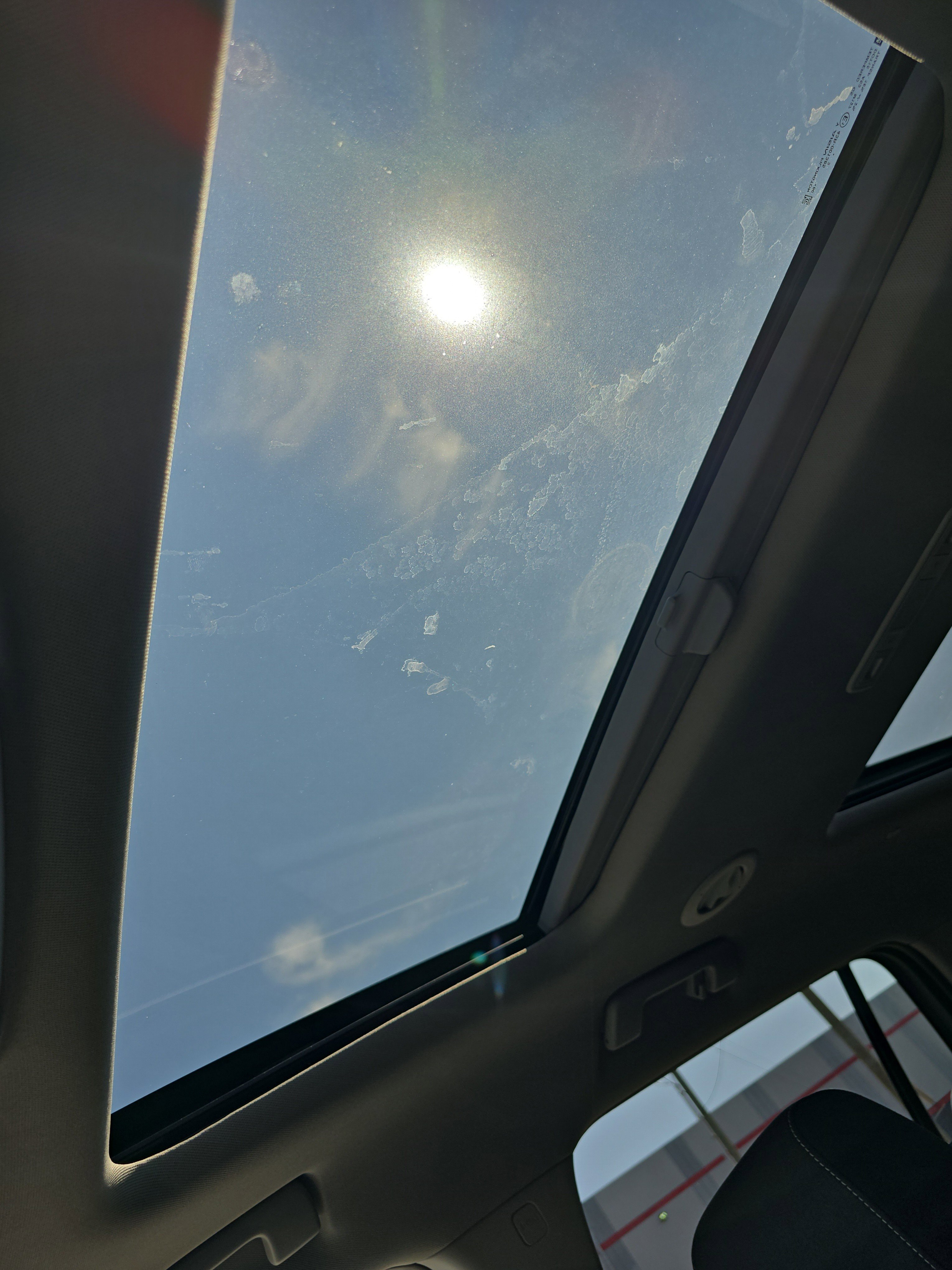 Used 2023 GMC Acadia SLE w/ Driver Convenience Package image 32