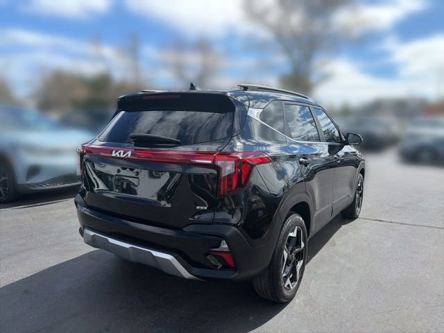 Used 2024 Kia Seltos EX AWD/4WD image 7