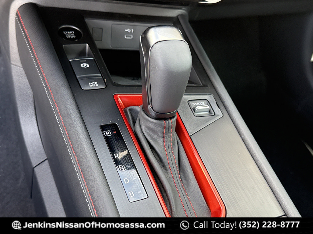New 2026 Nissan Kicks SR FWD image 35