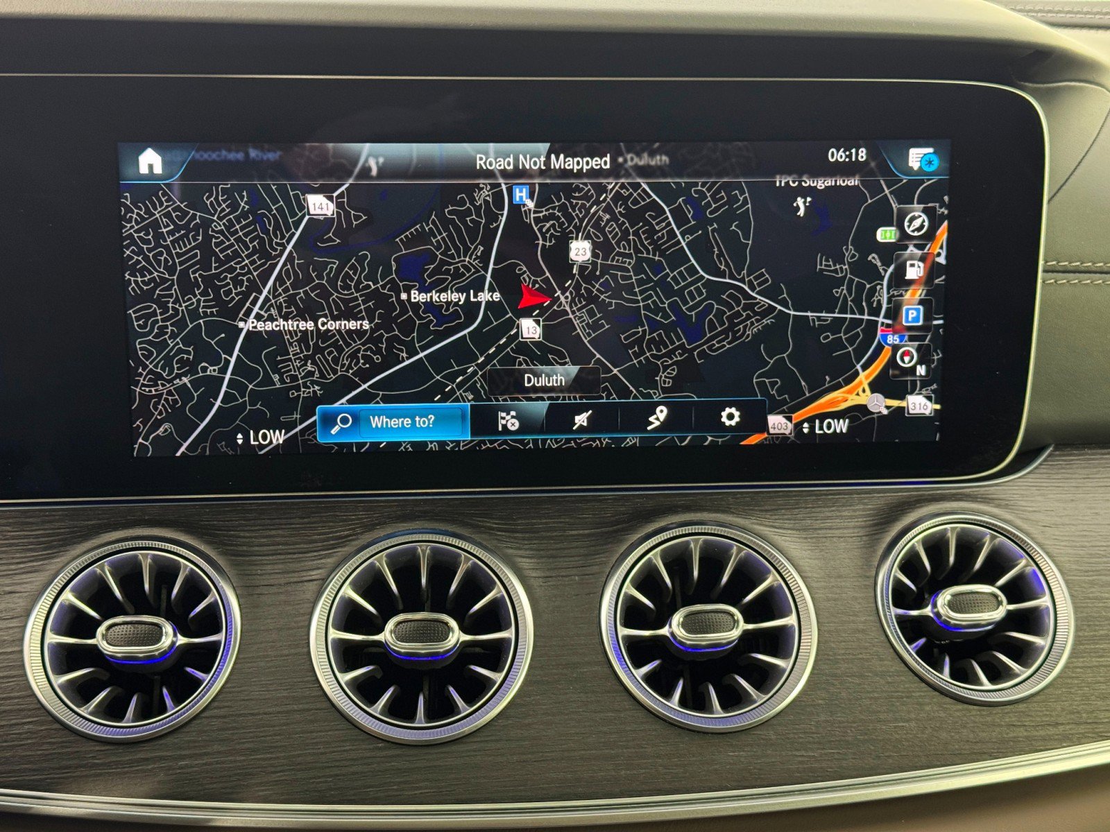 Used 2022 Mercedes-Benz AMG GT 43 image 27