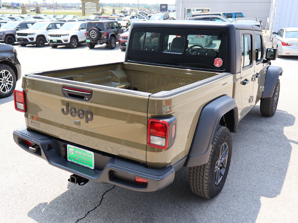 New 2026 Jeep Gladiator Sport AWD/4WD image 5
