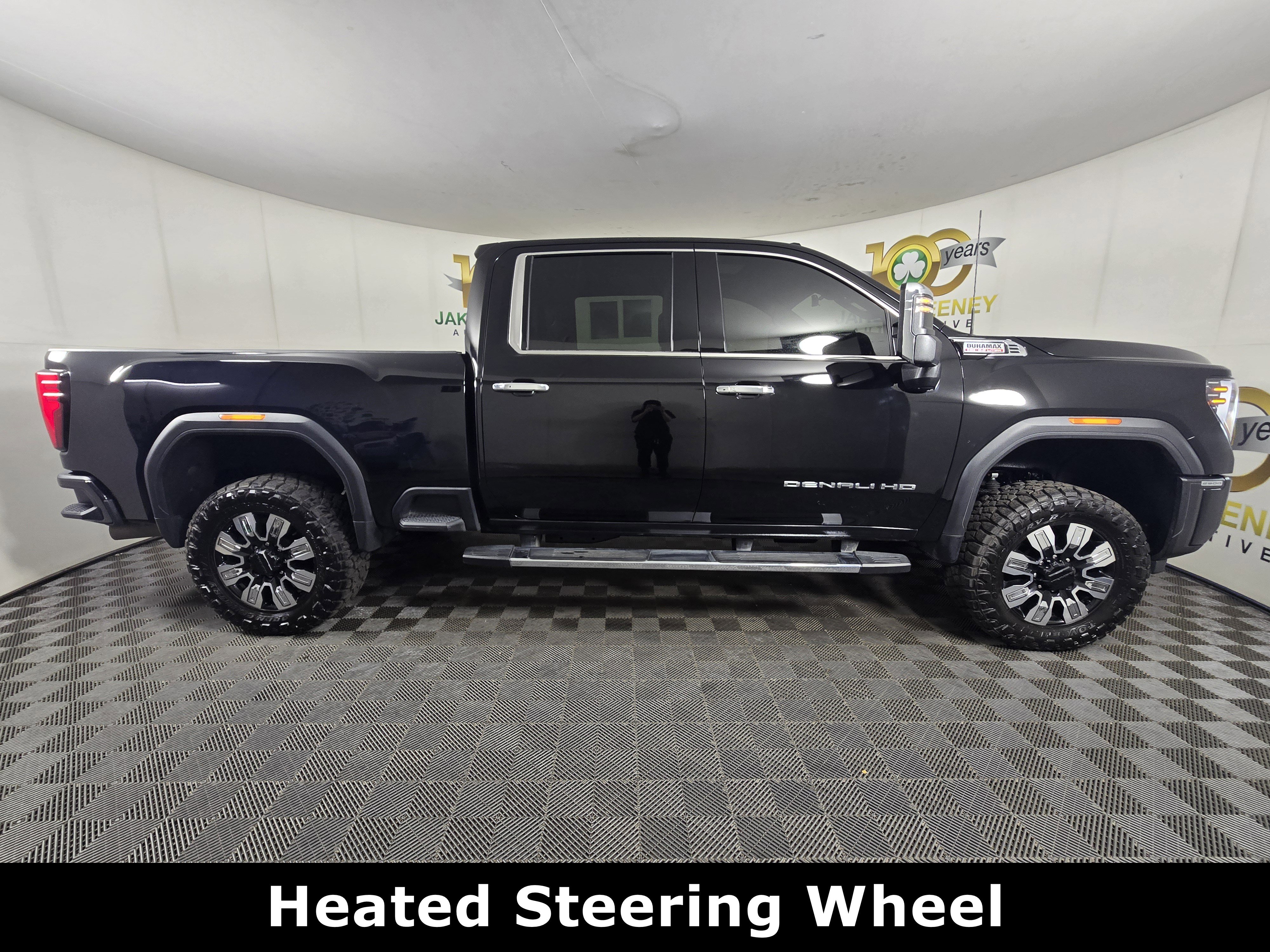 Used 2024 GMC Sierra 2500 Denali w/ Denali Reserve Package AWD/4WD image 10