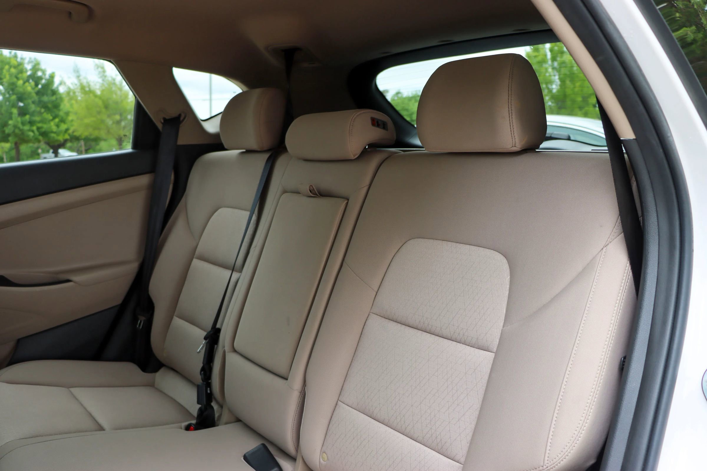 Used 2016 Hyundai Tucson Sport image 16