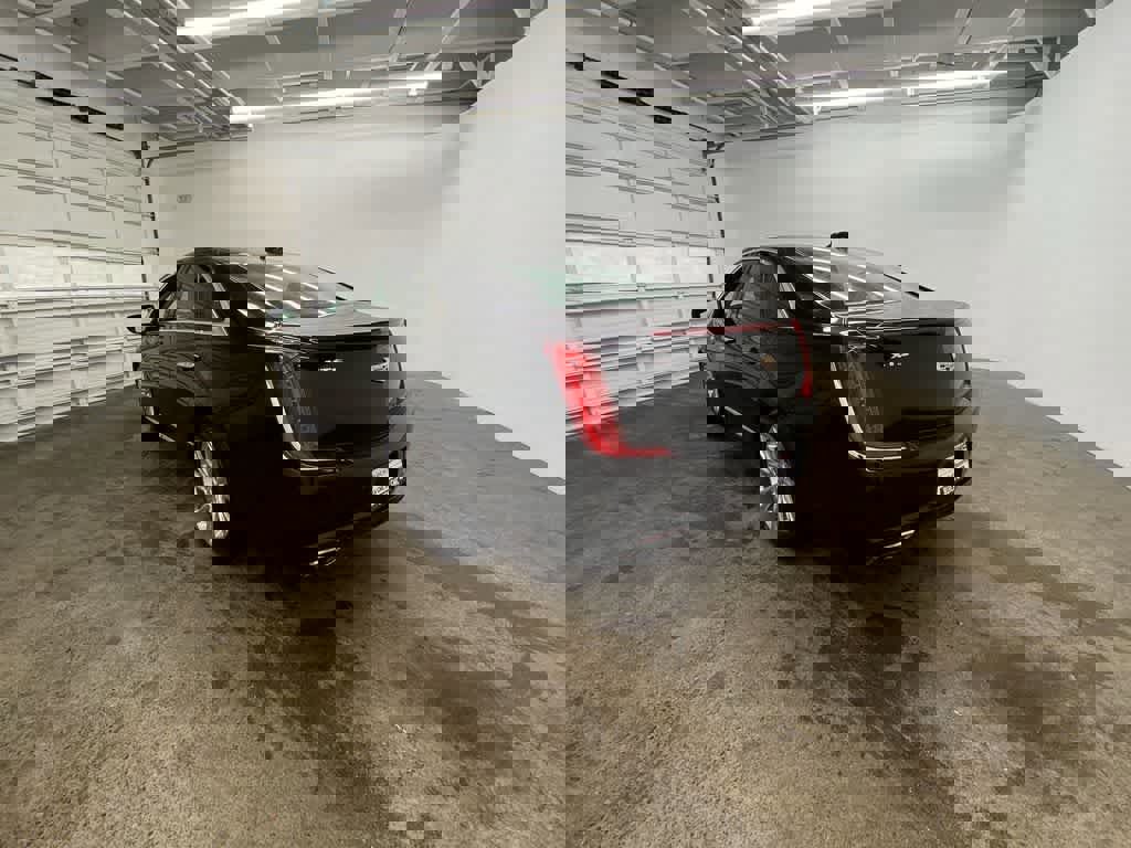 Used 2018 Cadillac XTS Luxury image 4