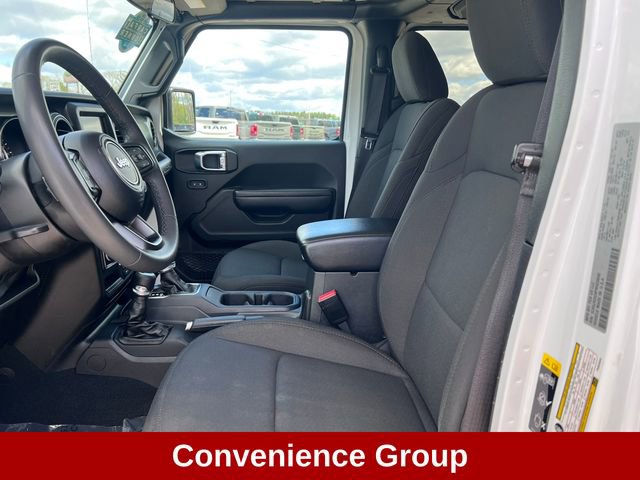 Used 2023 Jeep Wrangler Unlimited Sport AWD/4WD image 4