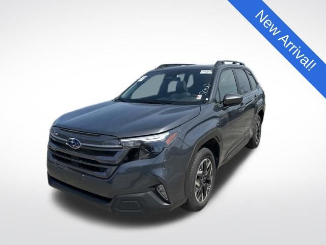 Certified 2025 Subaru Forester Premium AWD/4WD image 3