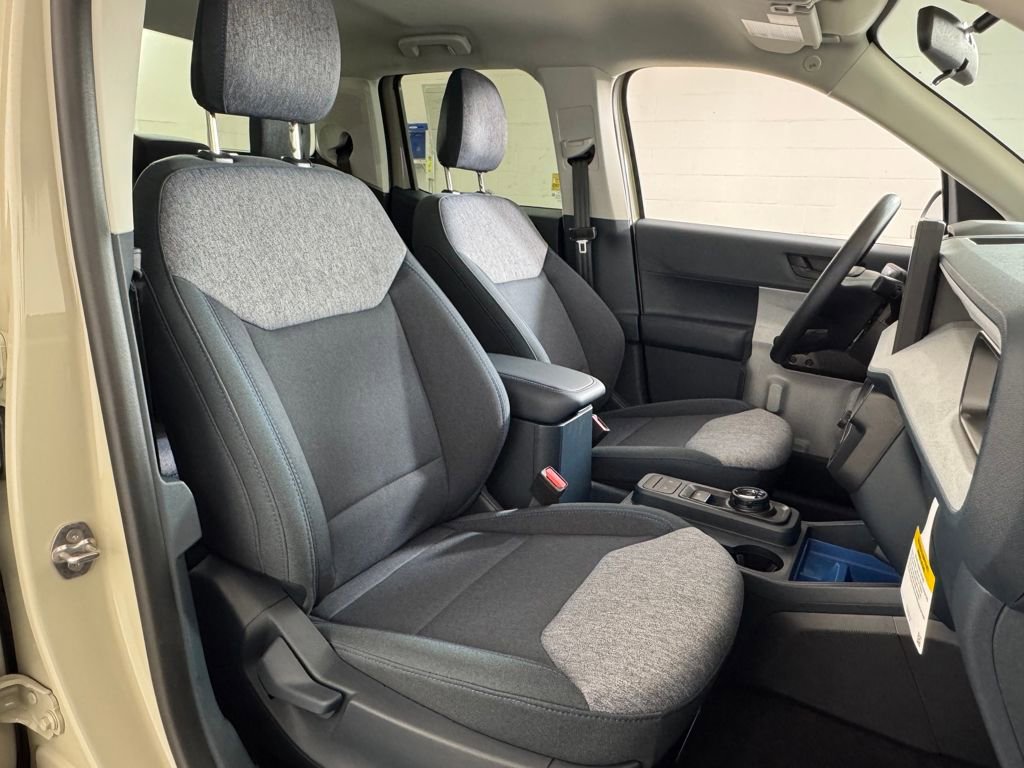 New 2025 Ford Maverick XLT w/ Equipment Group 302A image 27