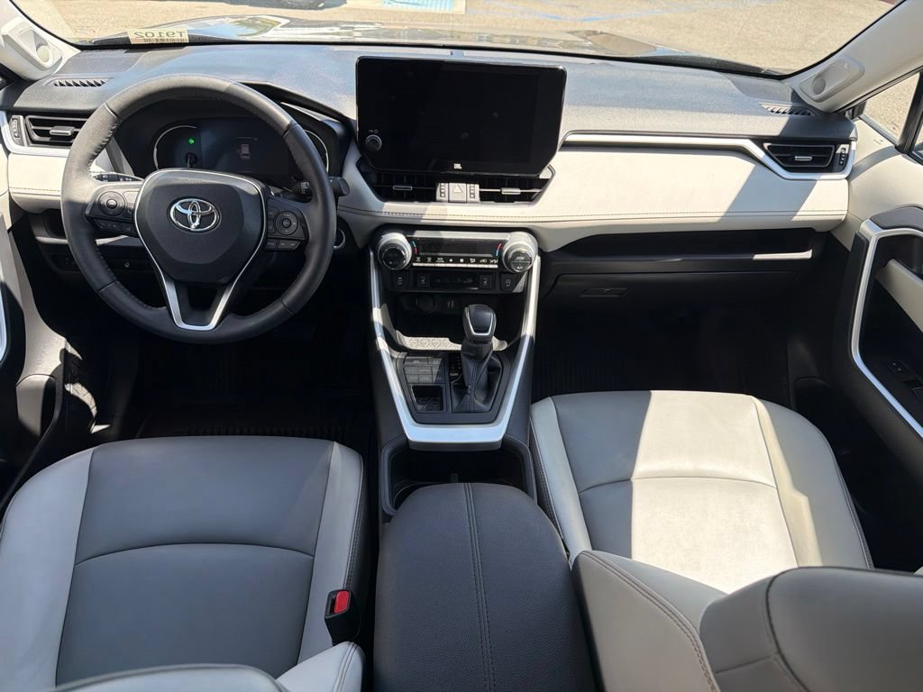 Used 2023 Toyota RAV4 XLE Premium AWD/4WD image 10