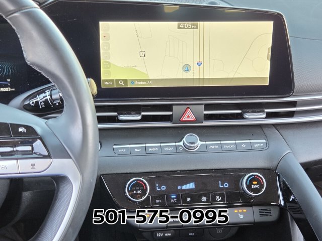 Used 2025 Hyundai Elantra SEL FWD image 24