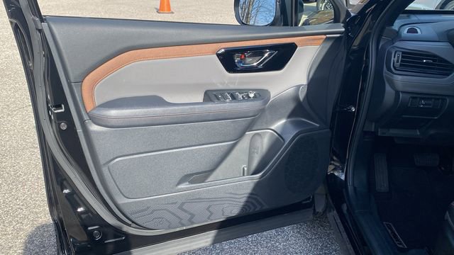 Certified 2025 Subaru Forester Sport image 17