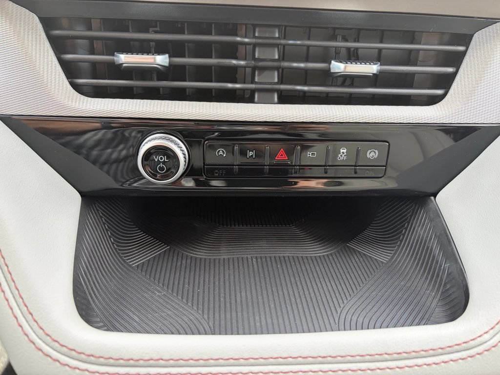 New 2026 Ford Explorer Active w/ Active Comfort Package AWD/4WD image 41