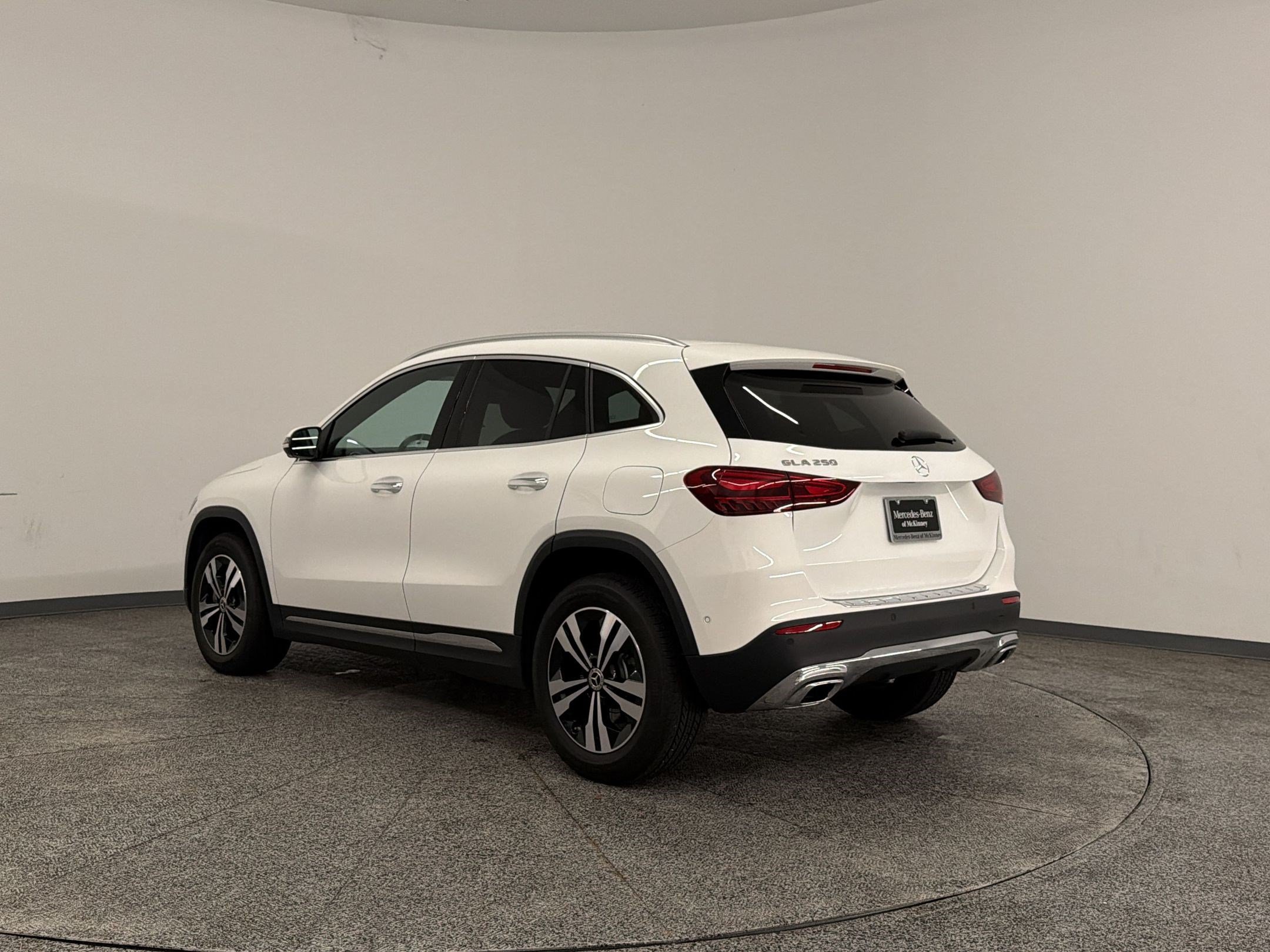 Certified 2026 Mercedes-Benz GLA 250 image 3