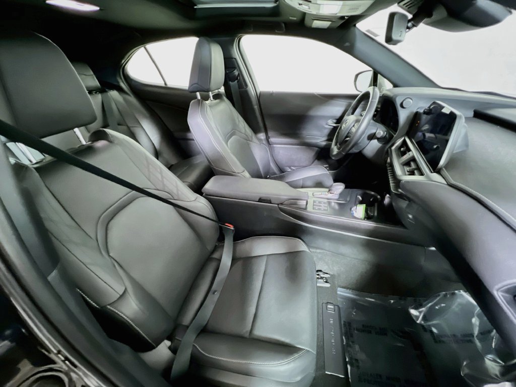 Used 2025 Lexus UX 300h AWD w/ Cold Area Package image 26
