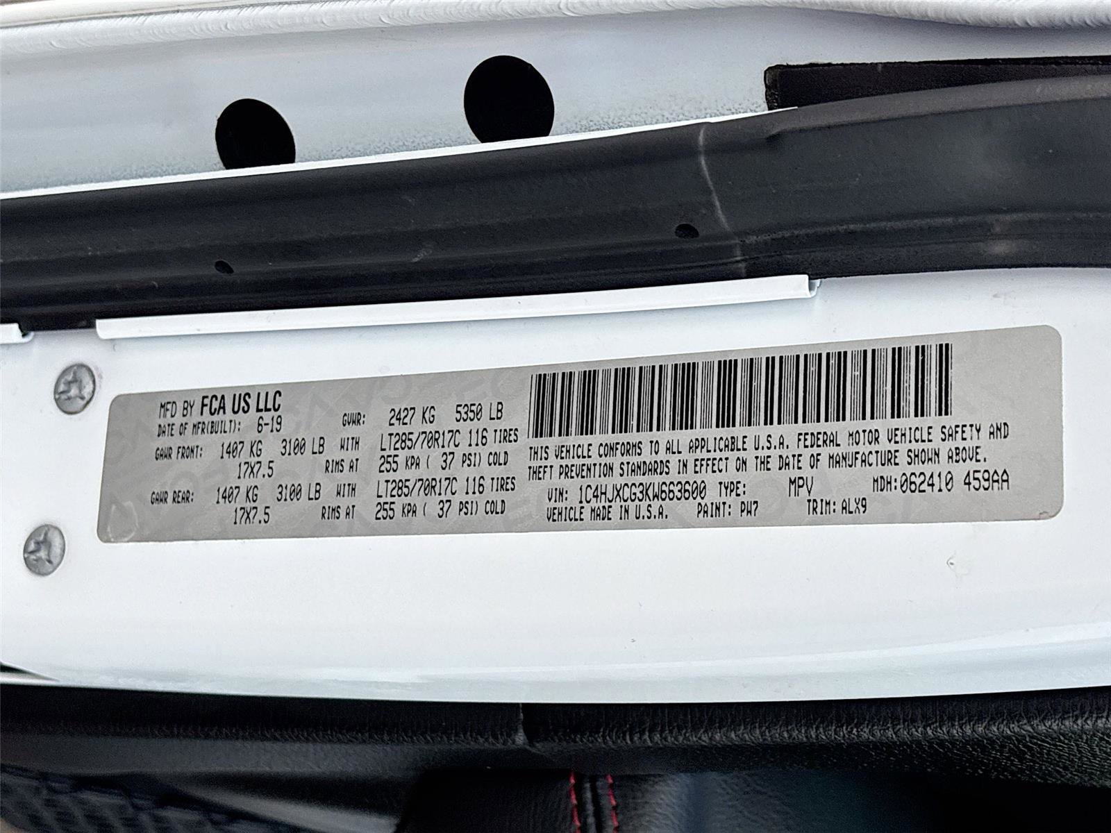 Used 2019 Jeep Wrangler Rubicon image 32